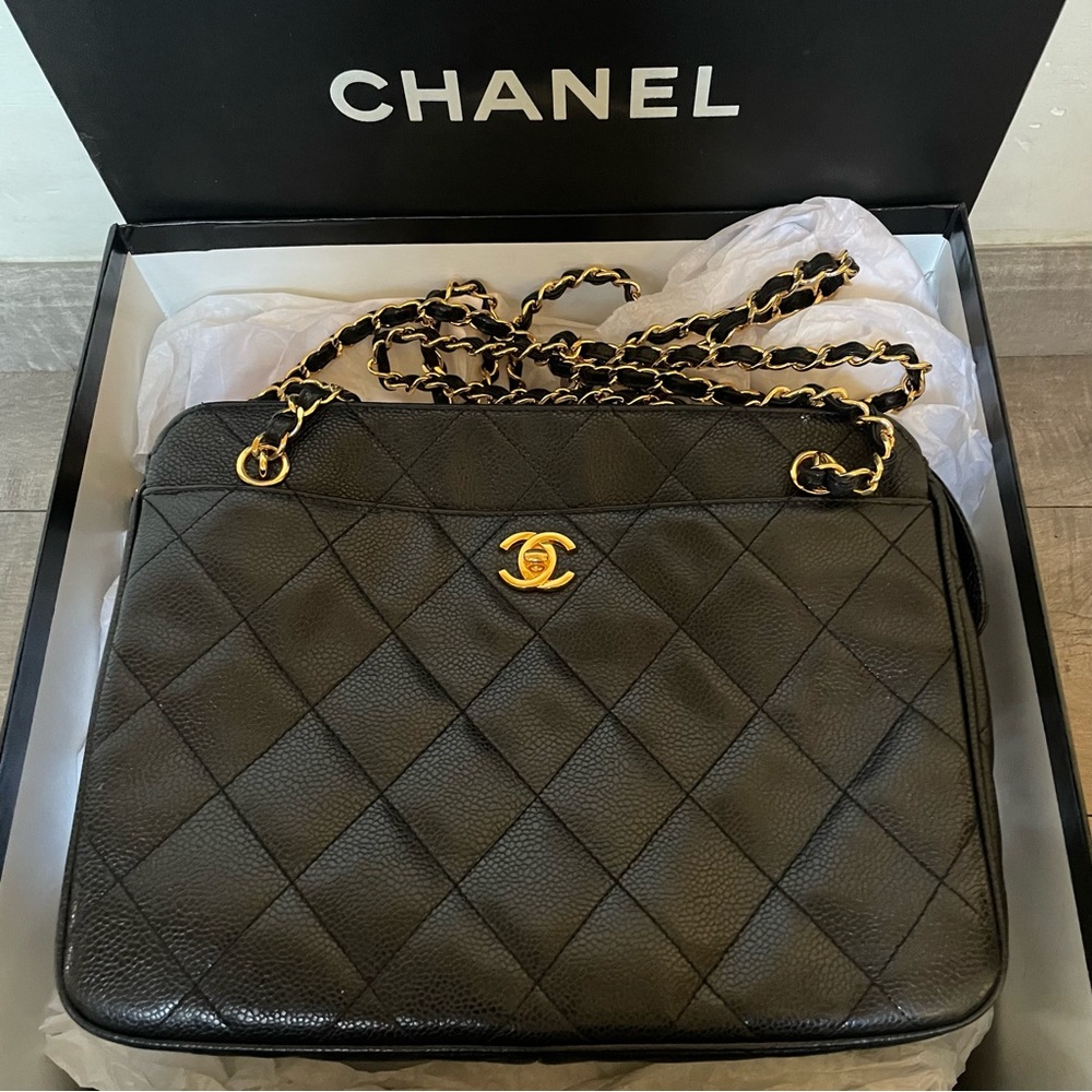 CHANEL Black Caviar Leather Crossbody Bag - Authentic Diamond Quilted Purse